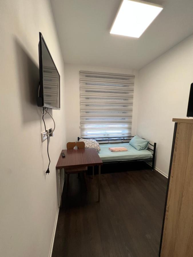 הרנה Homewens Apartments מראה חיצוני תמונה